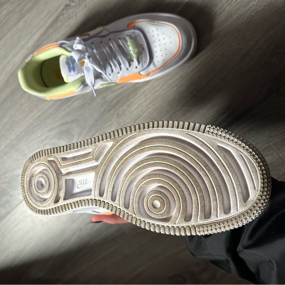 Nike Air Force 1 - Picture 5 of 5